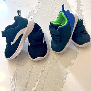 2 Pairs of Baby Boy Sneakers Size 4